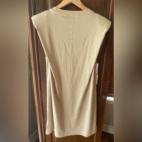 Babaton beige summer dress NWT - Picture 5 of 7